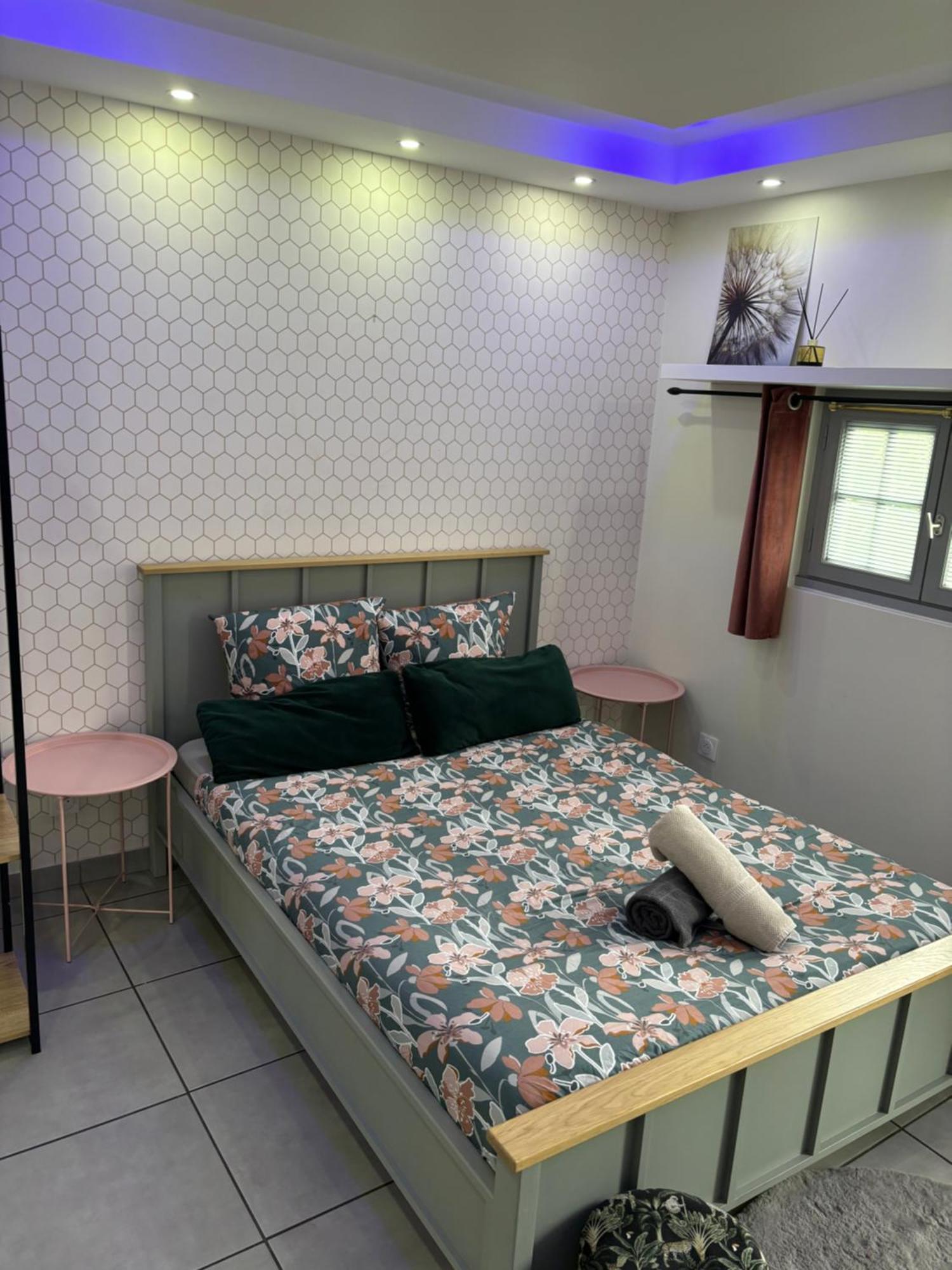 Justcozy Chambre Independante #2 Lille Exterior photo
